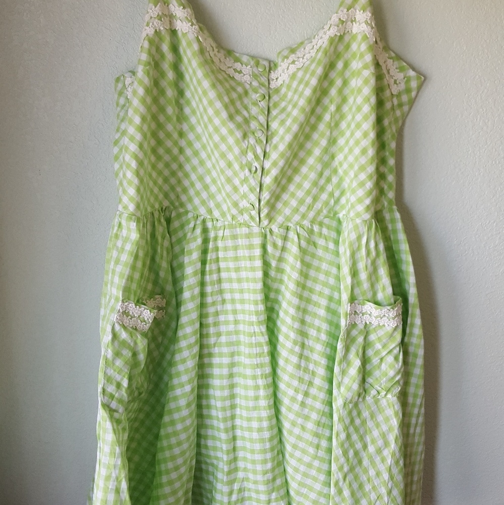 PLUS SIZE Green gingham sundress! LindyBop!